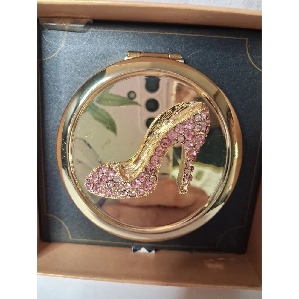 Monet Jewelry Metal Compact Mirror – Pink Crystal High Heel Design, 2.75